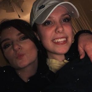 Meet your Posher, Kendra